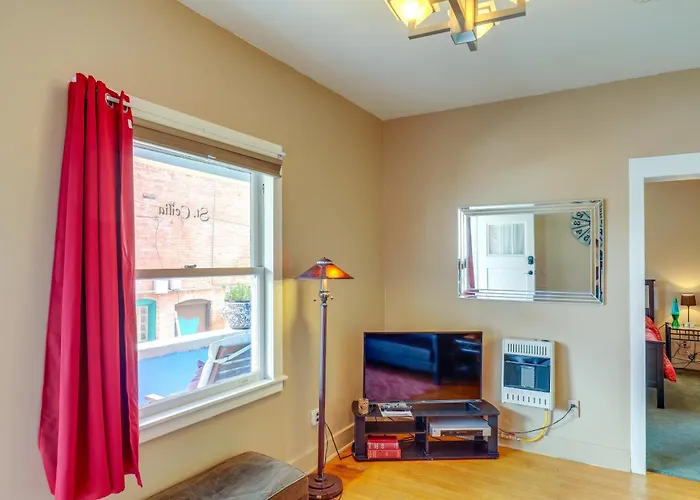 Apartment 'st Ceilia' - Walk To Attractions! *
